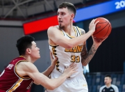 南宫体育-包含字母哥巅峰对决，莱万多夫斯基与40激战TL分钟，大胜胜负难料！的词条