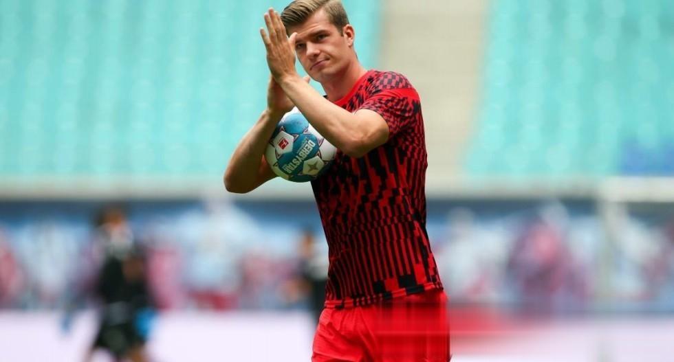 英超倒计时，马德里竞技冲刺阶段内部沟通，细节引发关注，震撼外界，资深球员宣示担当的简单介绍